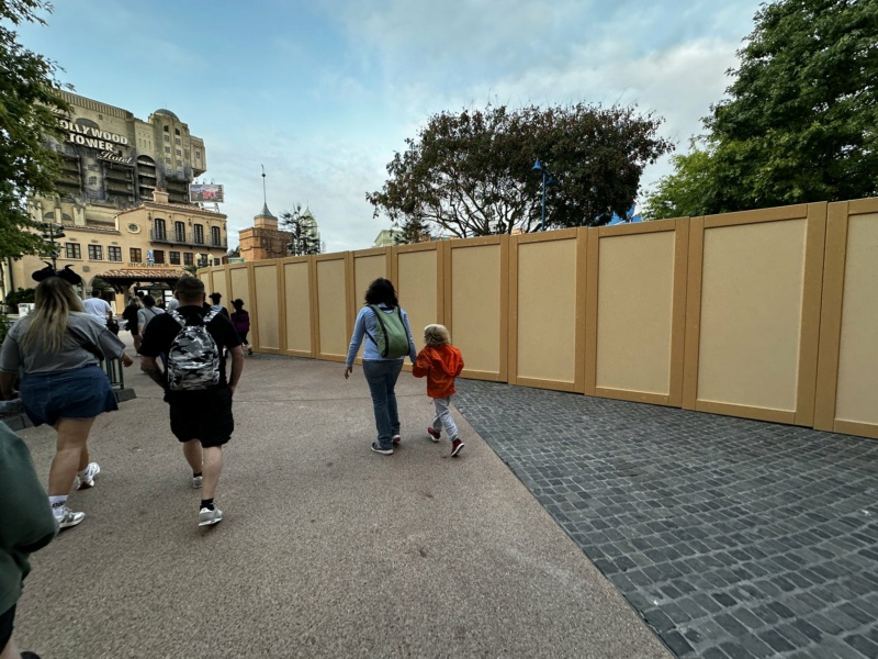 World Premiere Plaza [Disney Adventure World - 2025] - Page 9 6d8dc610