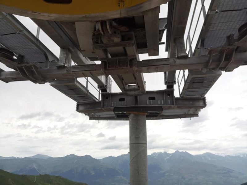 Construction télésiège débrayable TSD6 Lovatière | La Plagne 22653410