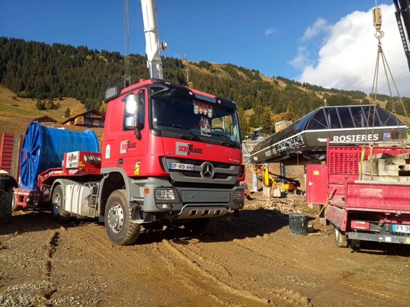 Construction télécabine débrayable (TCD10) Rosières - Les Saisies 24752410