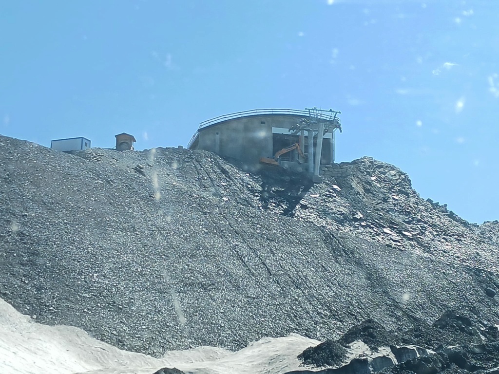 Construction télécabine 10 places (TCD10) des Glaciers La Plagne 35812910