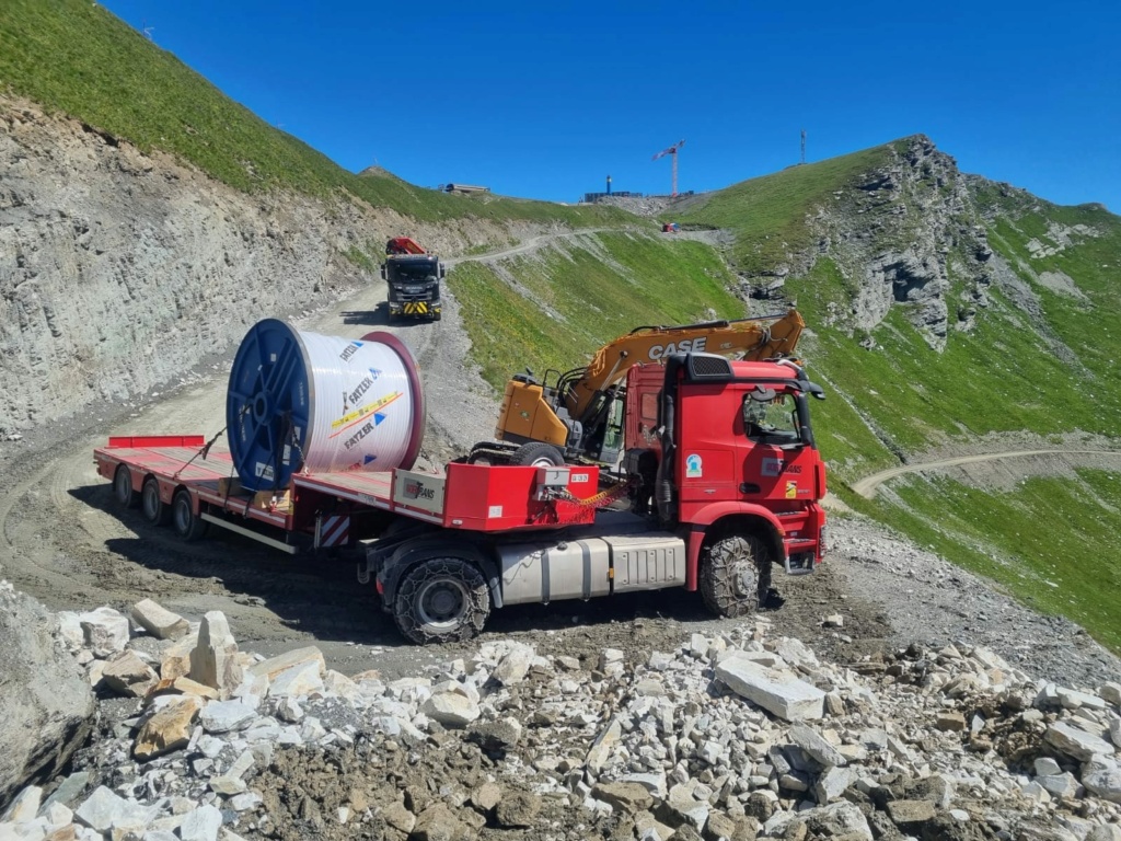 Construction télécabine 10 places (TCD10) des Glaciers La Plagne 36188310