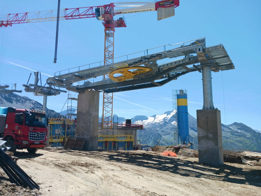Construction télécabine 10 places (TCD10) des Glaciers La Plagne 36226010