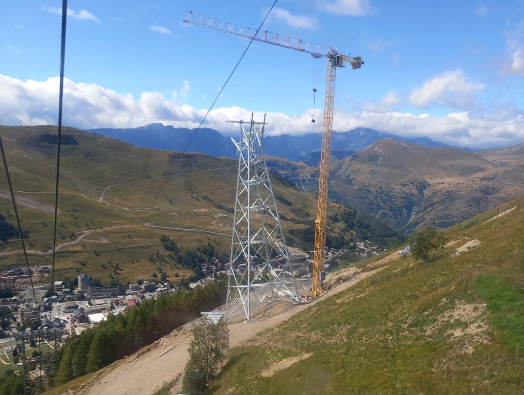 Construction téléphérique 3S Jandri Express Les 2 Alpes 36609310