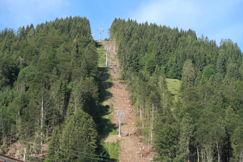 Construction télécabine 10 places Eggli (Gstaad BE) 68658110