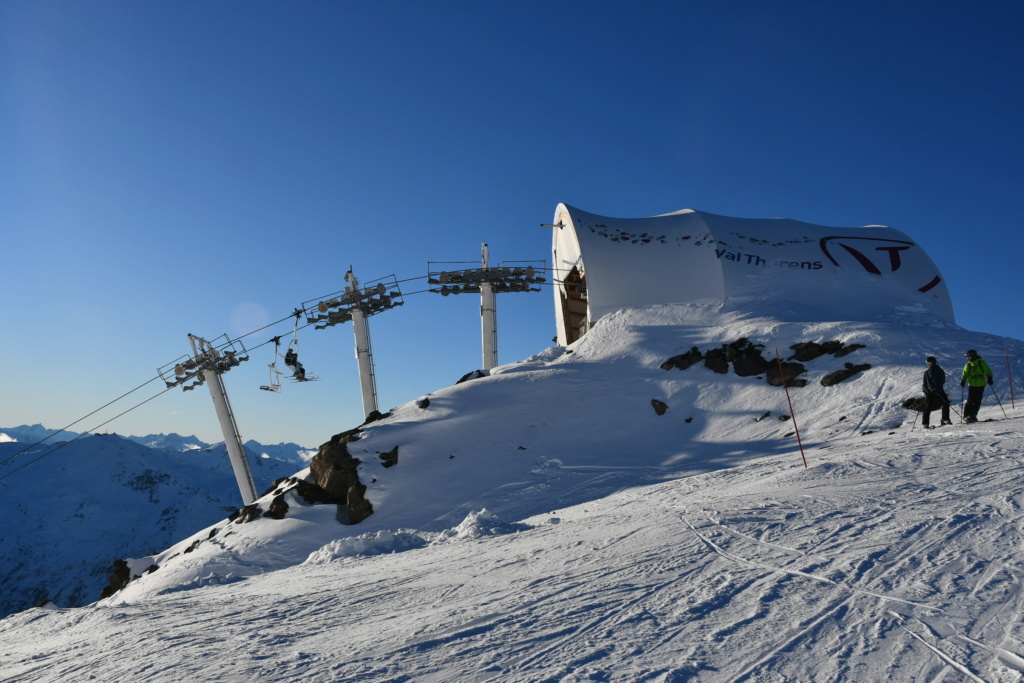 Télésiège débrayable 4 places (TSD4) des 3 Vallées Dsc10110