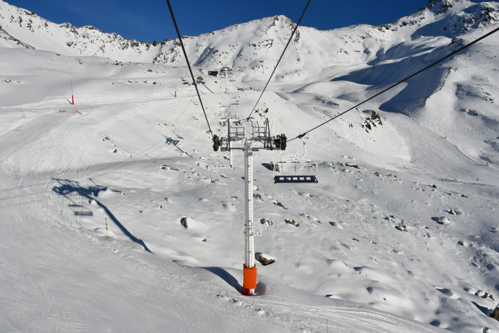 Télésiège débrayable 6 places (TSD6) du Lac Blanc Dsc10986