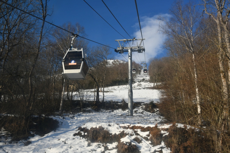 Télécabine débrayable (TCD8) Vignec - Saint Lary 1700 Dsc11156