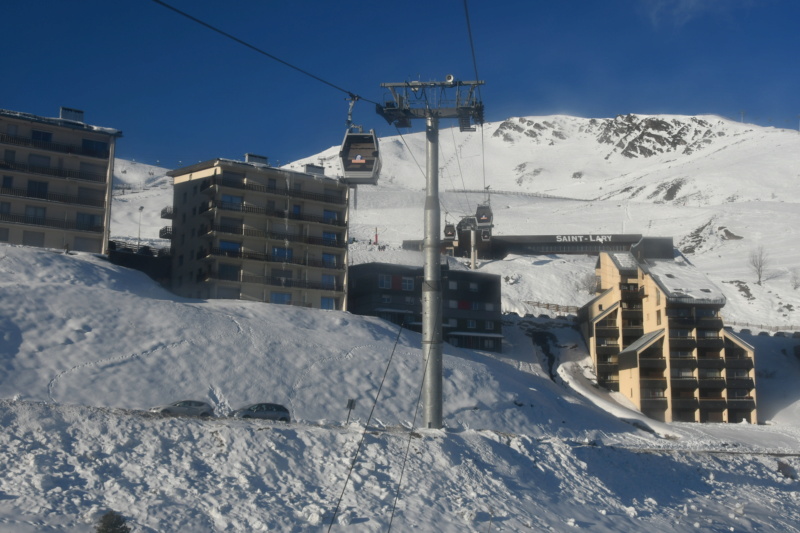 Télécabine débrayable (TCD8) Vignec - Saint Lary 1700 Dsc11163