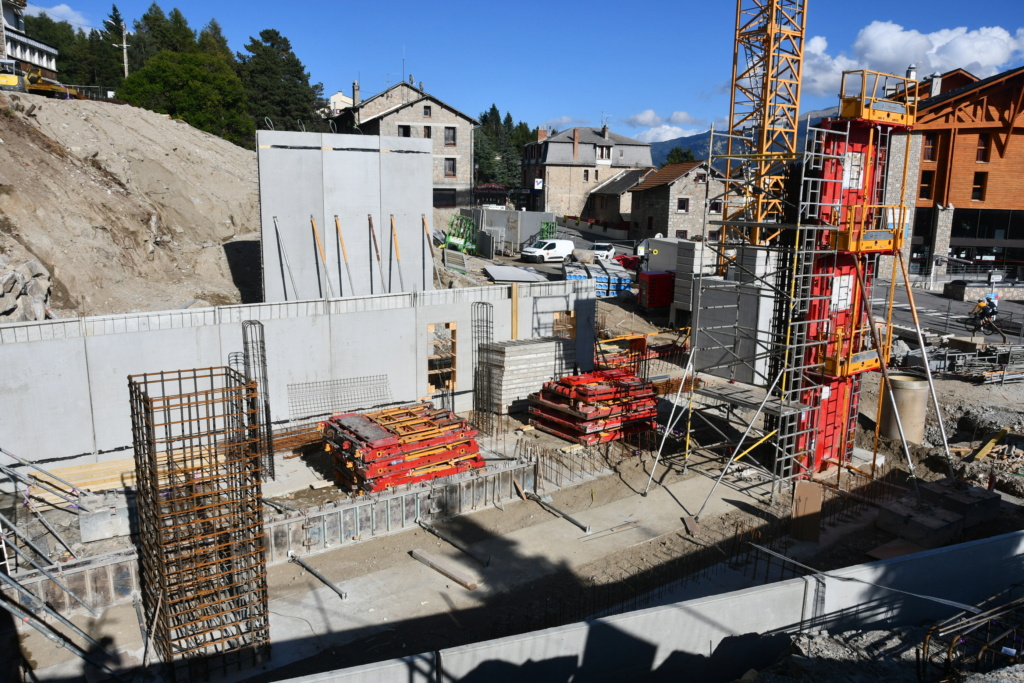 Construction Télécabine 10 places (TCD10) des Airelles Font Romeu Dsc11892