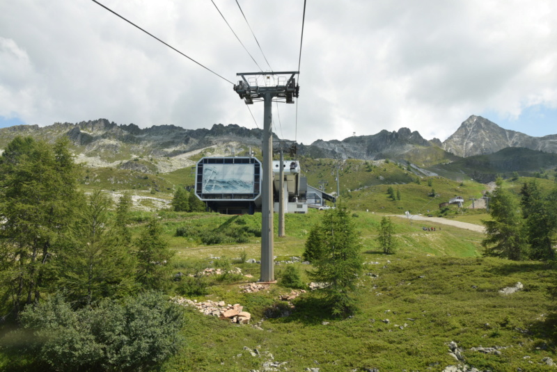 Télécabine débrayable 15 places (TCD15) Transarc - Leitner Dsc_0075