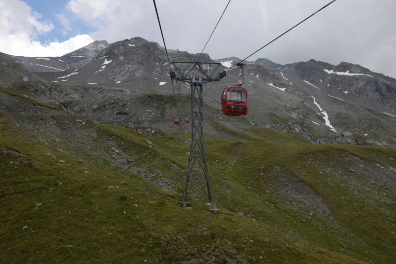 Télécabine débrayable 6 places (TCD6) de Bellecote - La Plagne Dsc_0743