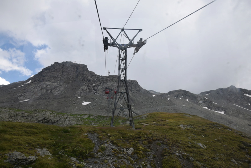 Télécabine débrayable 6 places (TCD6) de Bellecote - La Plagne Dsc_0748