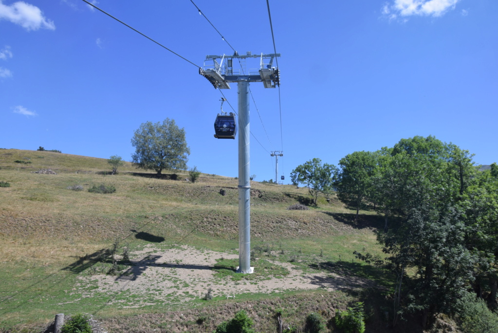 Télécabine débrayable 10 places (TCD10) Skyvall - Peyragudes / Loudenvielle Dsc_2589