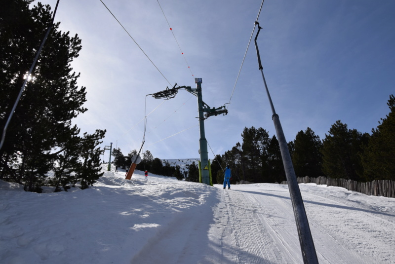 Téléski débrayable 1 place (TKD1) Bosc - Telesquies Dsc_4492