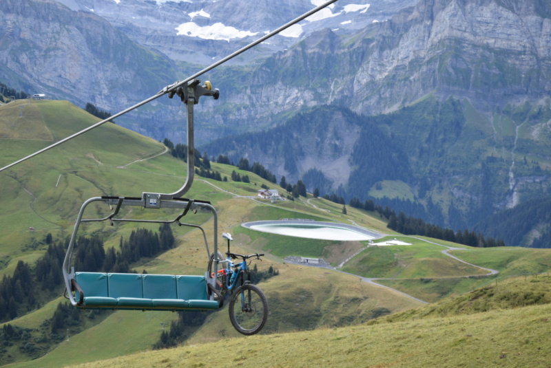 Télésiège débrayable 4 places (TSD4) Mossettes Suisse Dsc_5331