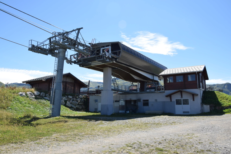 Télécabine débrayable 8 places (TCD8) Grand Massif Express Dsc_5366