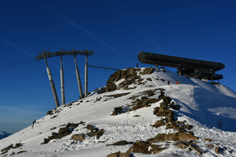 Télécabine débrayable 12 places (TCD12) des Bruyères Dsc_9786