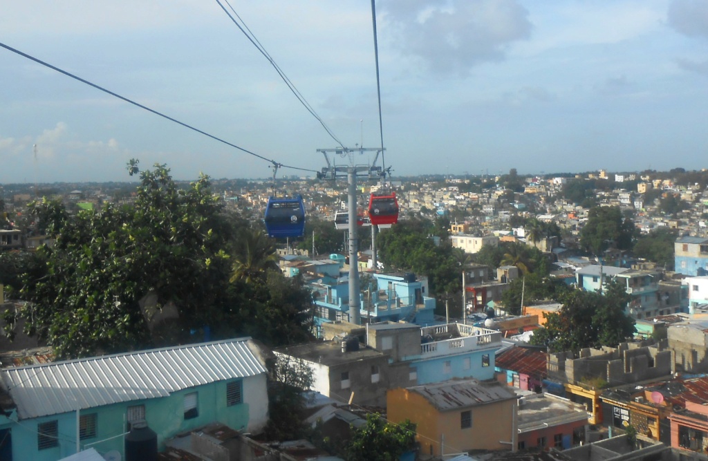 Télécabine débrayable 10 places (TCD10) Santo Domingo P214
