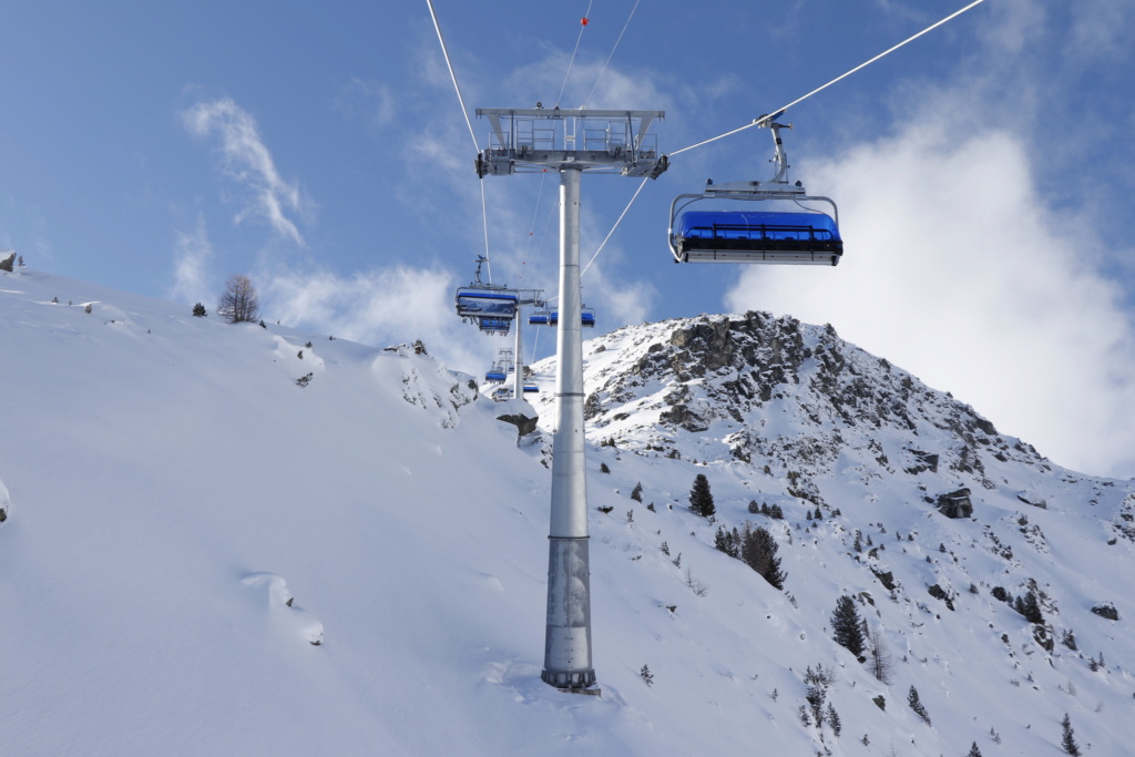 Télésiège débrayable 6 places (TSD6) Bendolla Col du Pouce Pylzne14