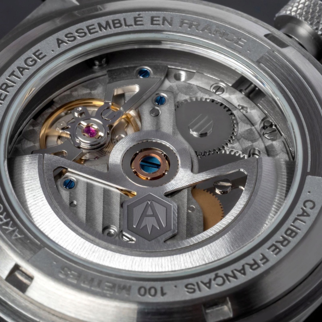 christopher ward - Akrone : des montres, tout simplement (tome 2) - Page 8 Img_4414