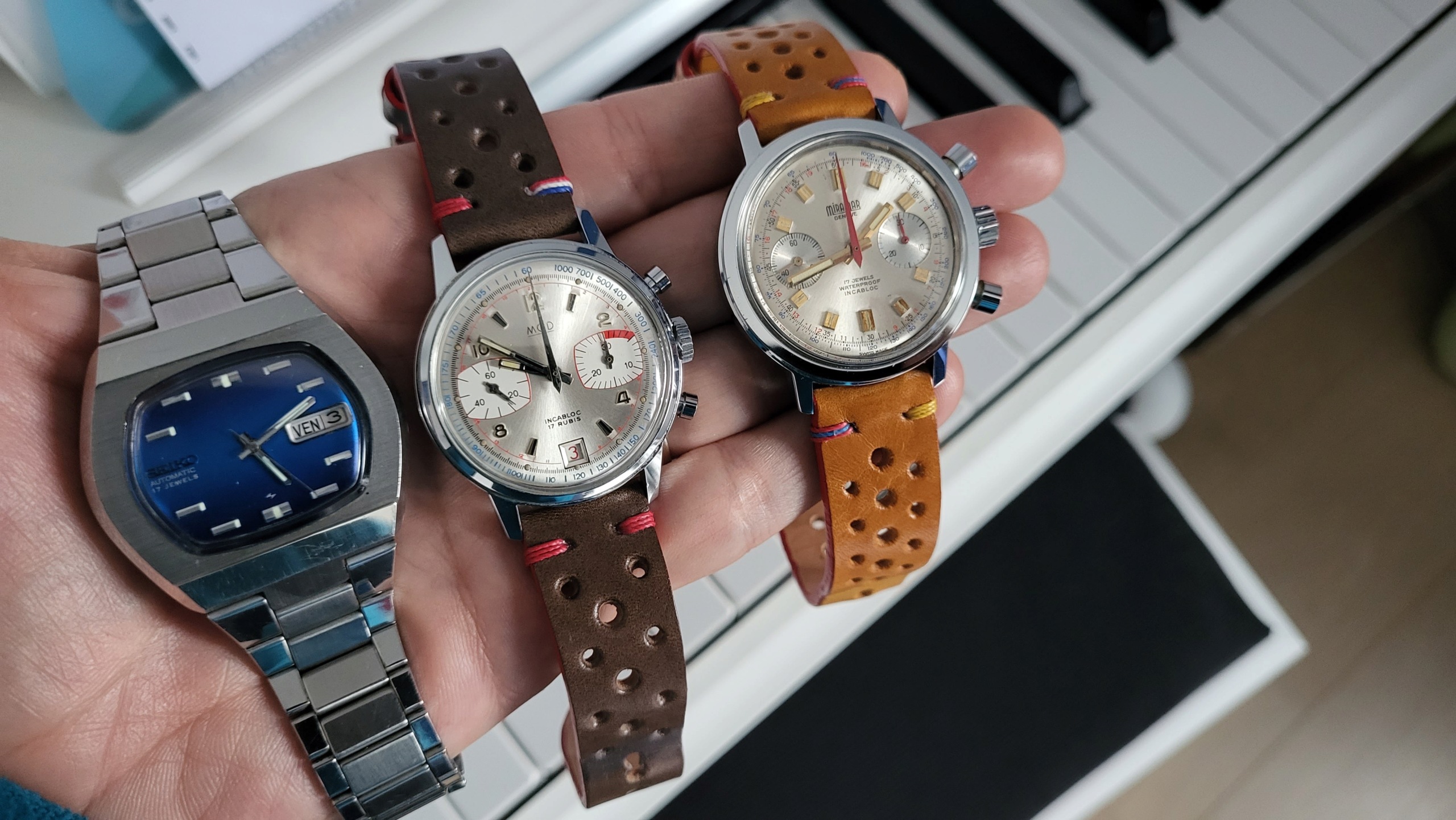 Un post qui référence les montres de brocante... tome V - Page 23 20230210