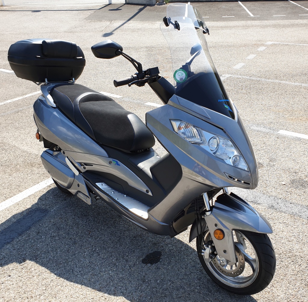 Faucon E9 un scooter électrique 125 rapide Faucon20