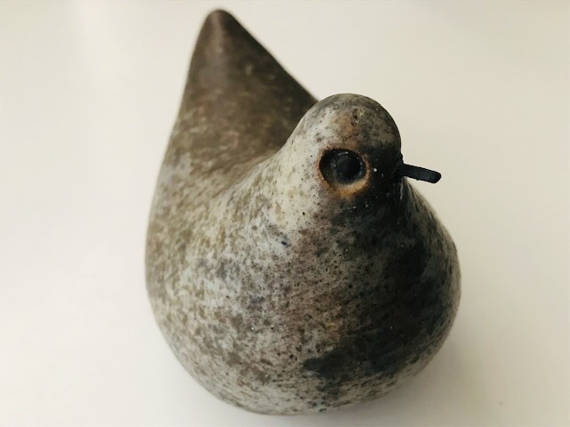 Stoneware Bird, signed G Olivier, Swiss  3027e110
