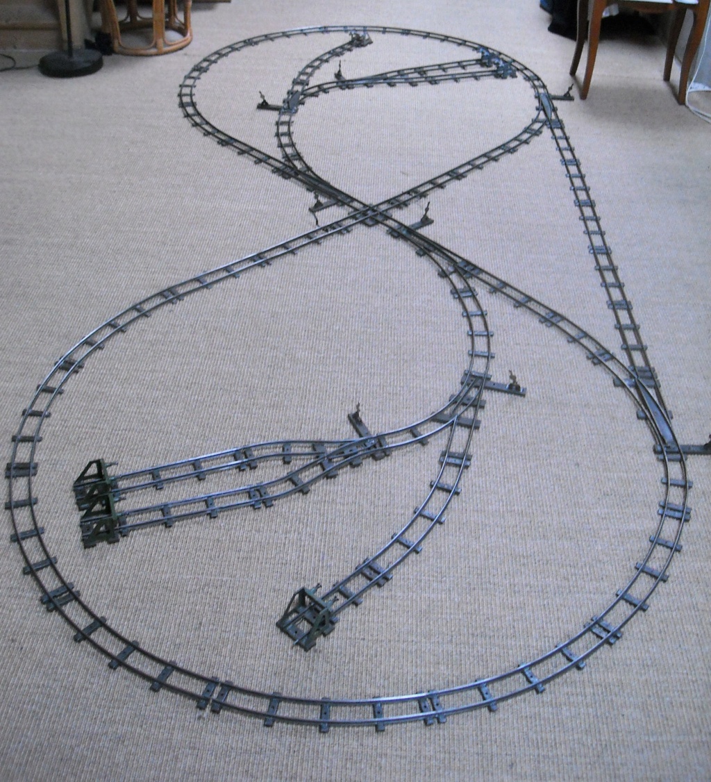 Rails Hornby"très anciens" / Early 20's Hornby tracks. Réseau éphémère. Dscn3314