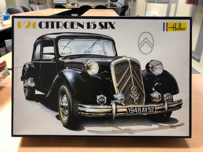 CITROËN 15 SIX CYLINDRES traction avant 1/24ème Réf 763 Citroz12
