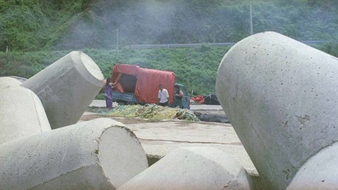 Rosszfiú (Nabbeun namja / Bad Guy) (2001) 1080p BDRip x264 HUNSUB MKV - színes, feliratos dél-koreai filmdráma, 103 perc Bg410