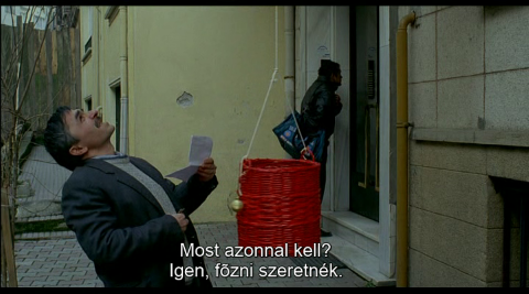 Messze (Uzak) (2002) DVDRip XviD HUNSUB MKV - színes, feliratos török filmdráma, 105 perc U211