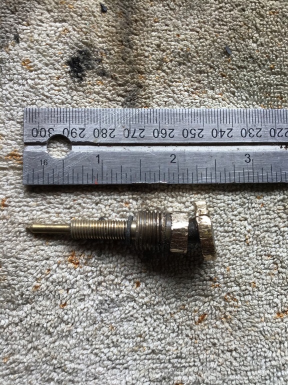 Brass fuel needle valve for Crossley P1060 Eb184810