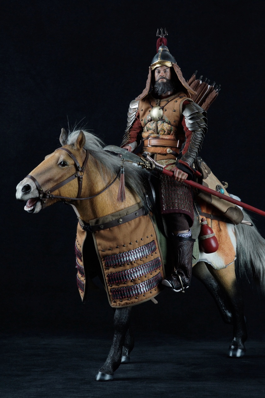 Un cavalier Mongol Dsc05152