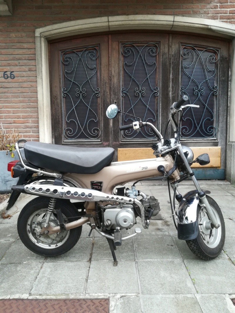 Honda ST70, ab23, 12 volts, de 1992 Img_2011