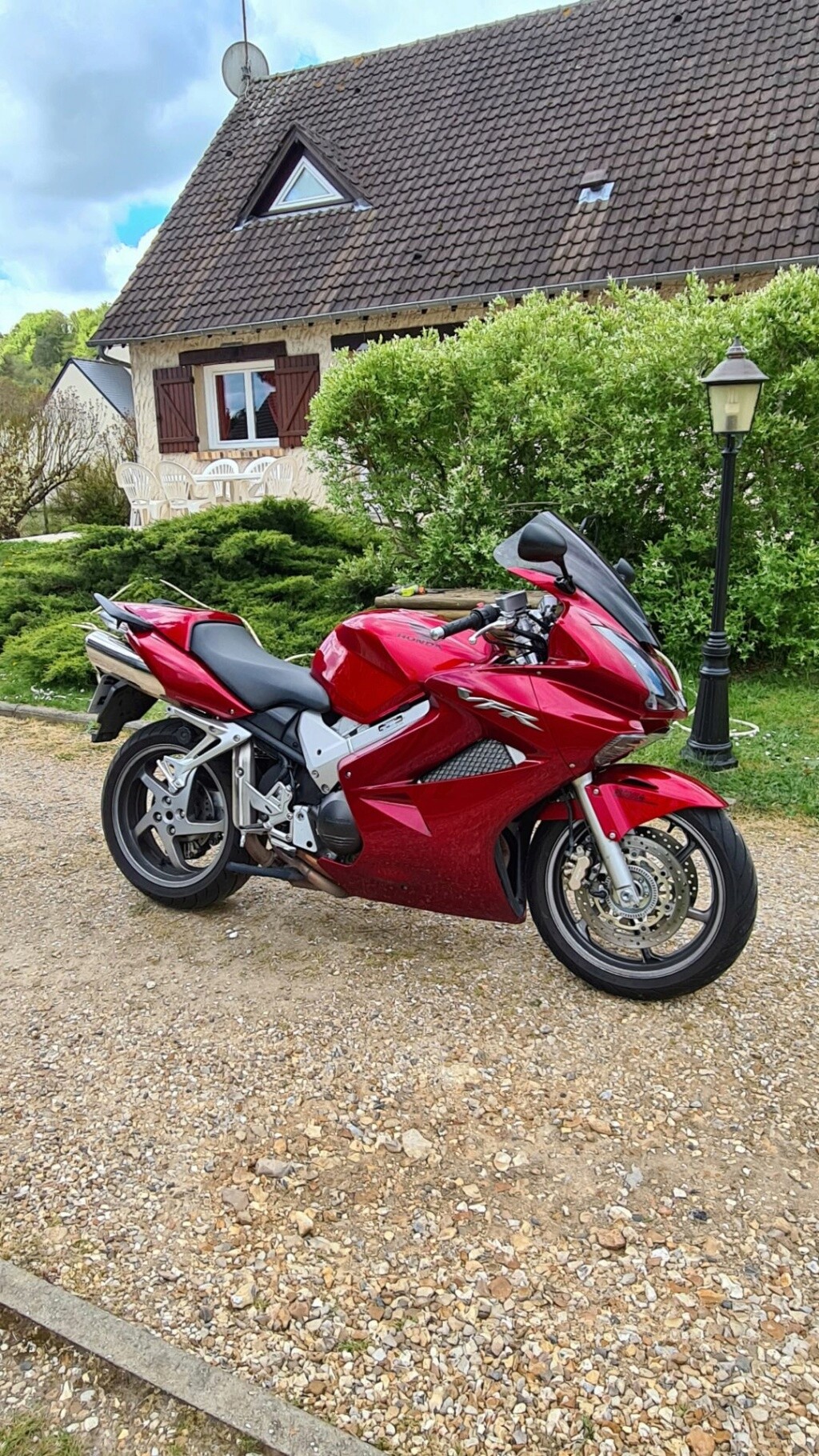 Nouveau venu Vfr_8011
