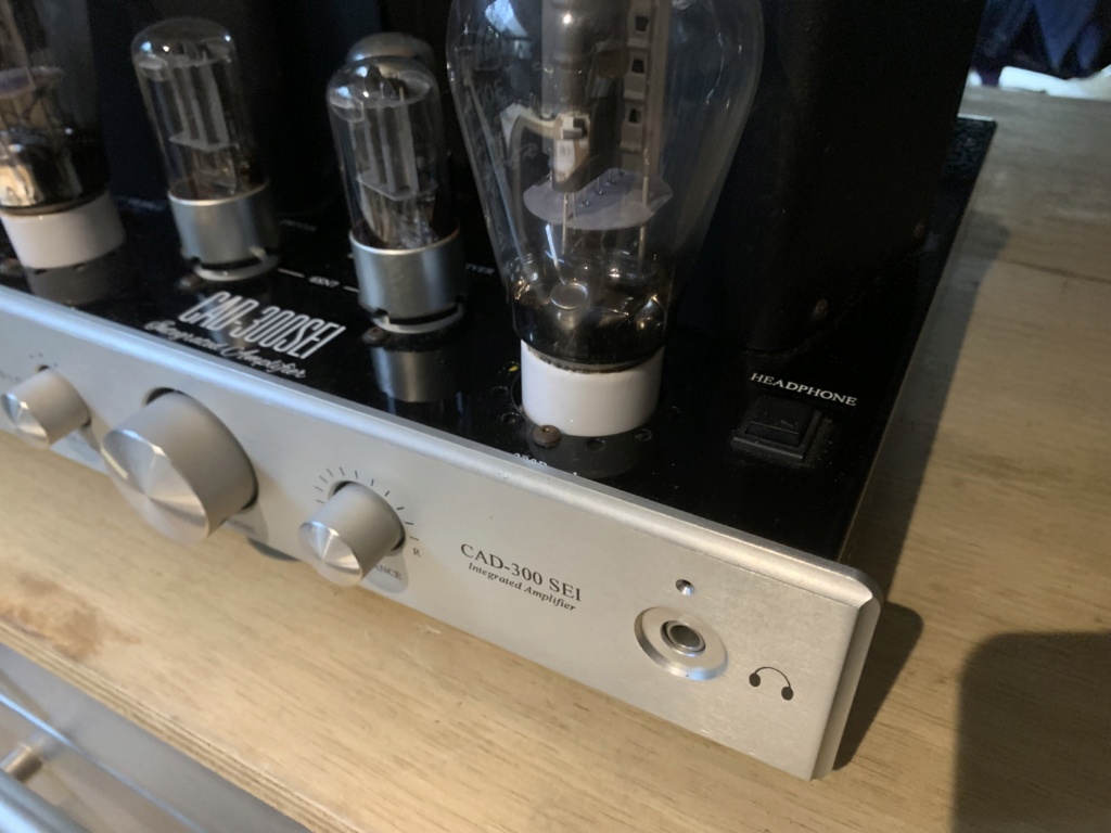 cary audio CAD-300sei integrated tube amplifier  Img_7411