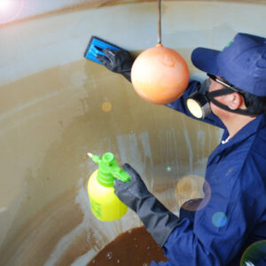 الثريا هوم افضل شركة تنظيف خزانات مياه بالرياض  Ao-oao11