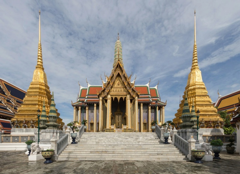 Королевский дворец в Бангкоке является одной из главных достопримечательностью Таиланда Photo186