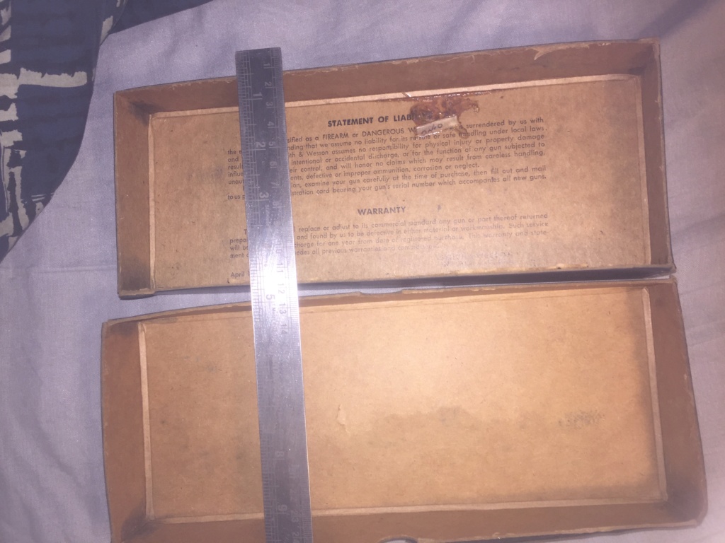 Genuine Smith & Wesson 10-6 Two Piece Carton Img_2211