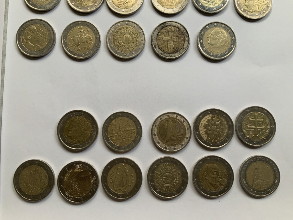 Monedas encontradas en el cambio. Image20