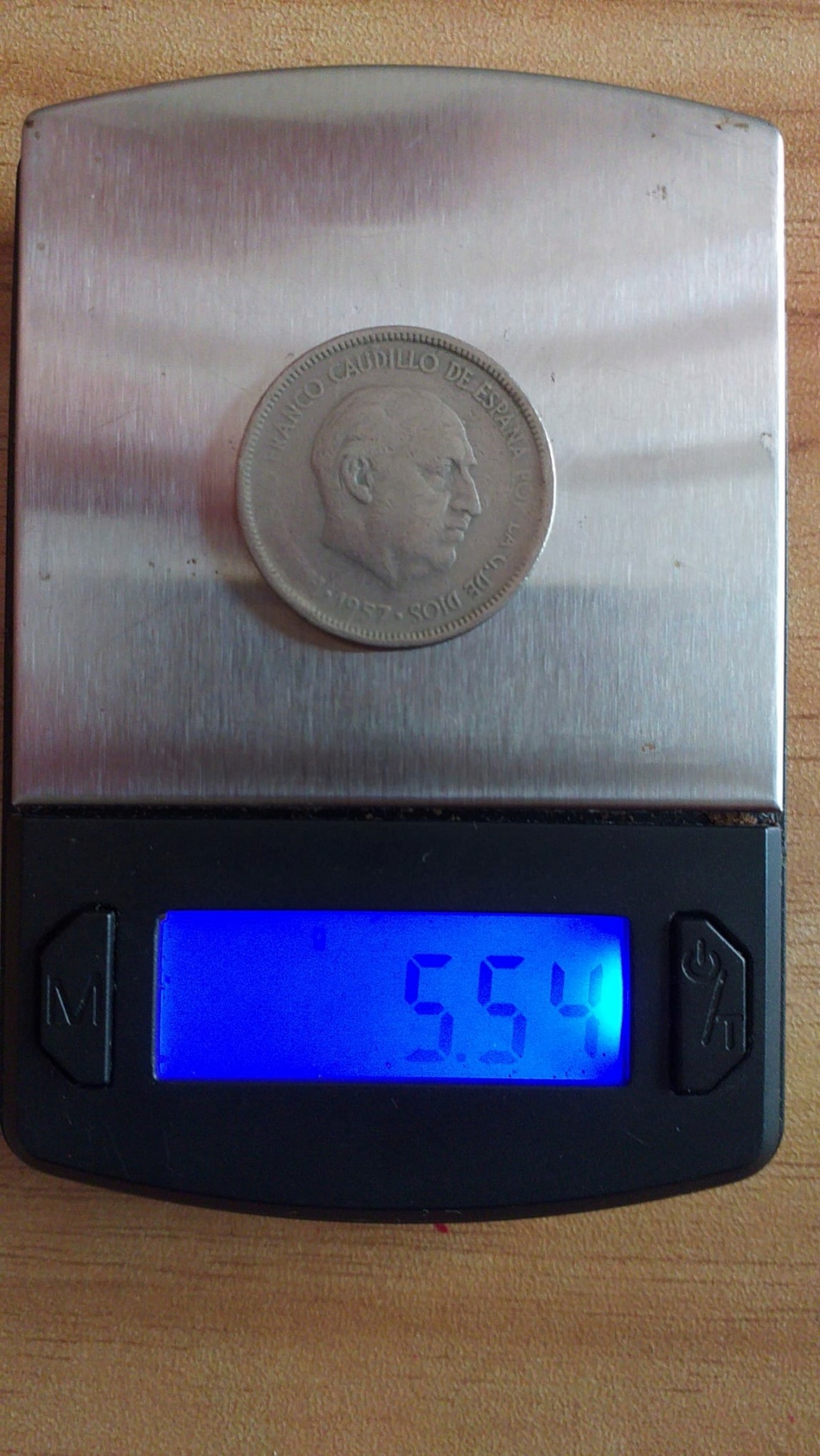 5 pesetas Franco 1957. Img-2027