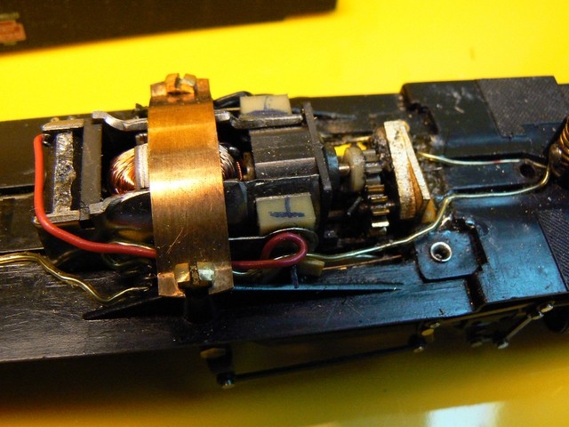 Mécanique - Transmission d'une 040TA Jouef par pignons P1010812