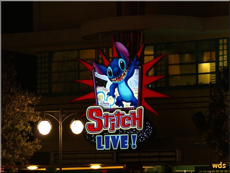 Stitch Live! [World Premiere Plaza - 2008] - Page 13 Sans_t11