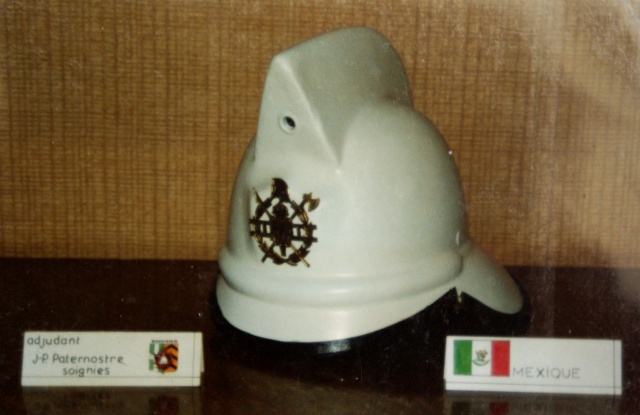 Collection de casques de pompiers 40-mex10