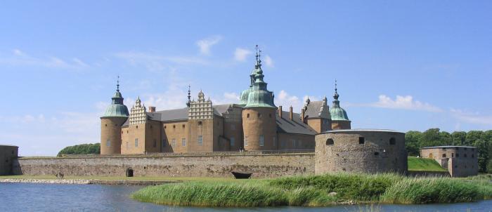 Châteaux forts - Page 3 Kalmar11