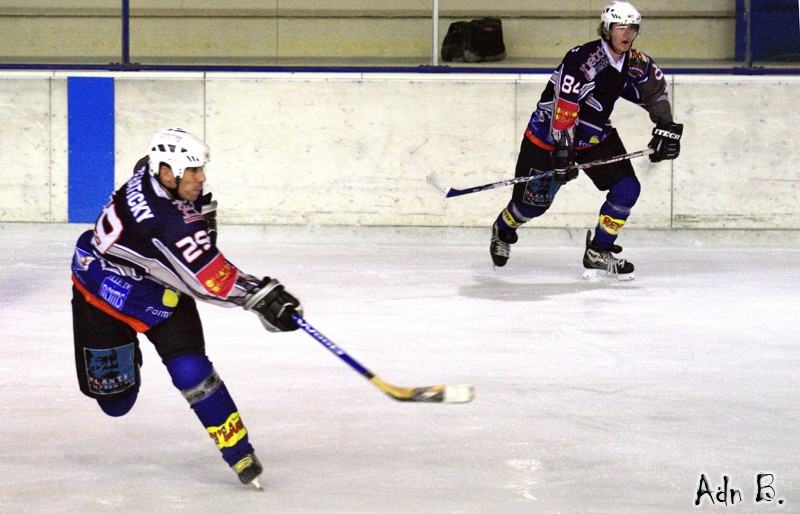 Hockey Sur Glace D1: Phenix (Reims) Vs Jokers (Cergy) Img_7910