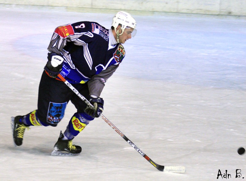 Hockey Sur Glace D1: Phenix (Reims) Vs Jokers (Cergy) Img_8110