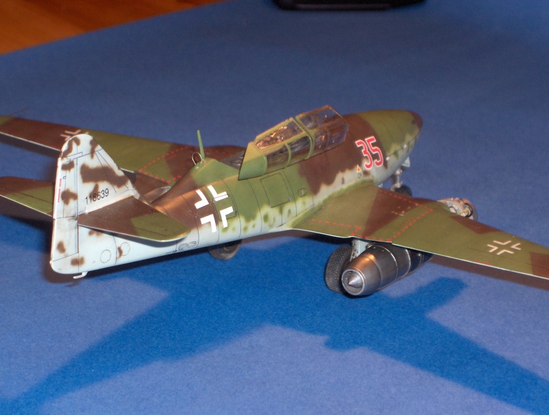 [concours hiver 2008] Messerschmitt Me 262B-1a Schwalbe 1/72 [DRAGON] - Page 2 Hpim2718