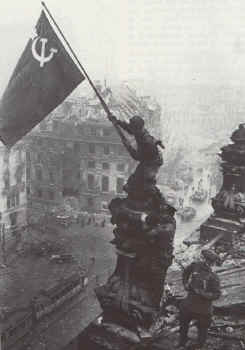 Le chant de l'Aigle (la chute de Berlin) Berlin10