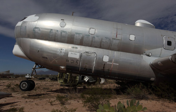   أين تدفن الطائرات: غوغل يكشف أكبر مقبرة للطائرات في العالم Planes12